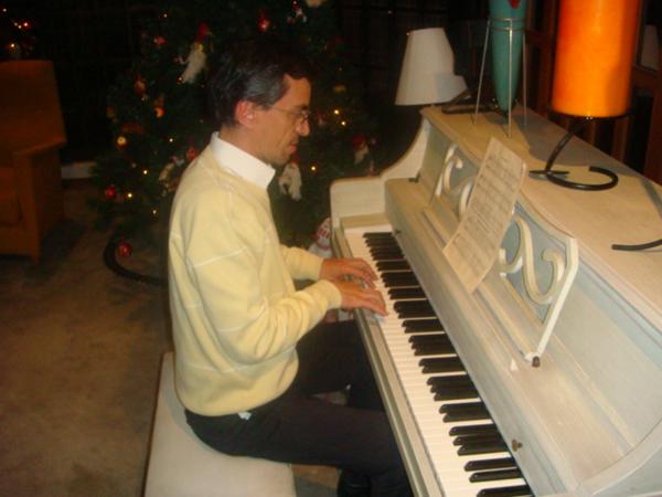 Tocando piano